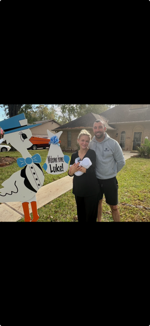 New Baby Announcement Yard Sign in Kingwood, Texas